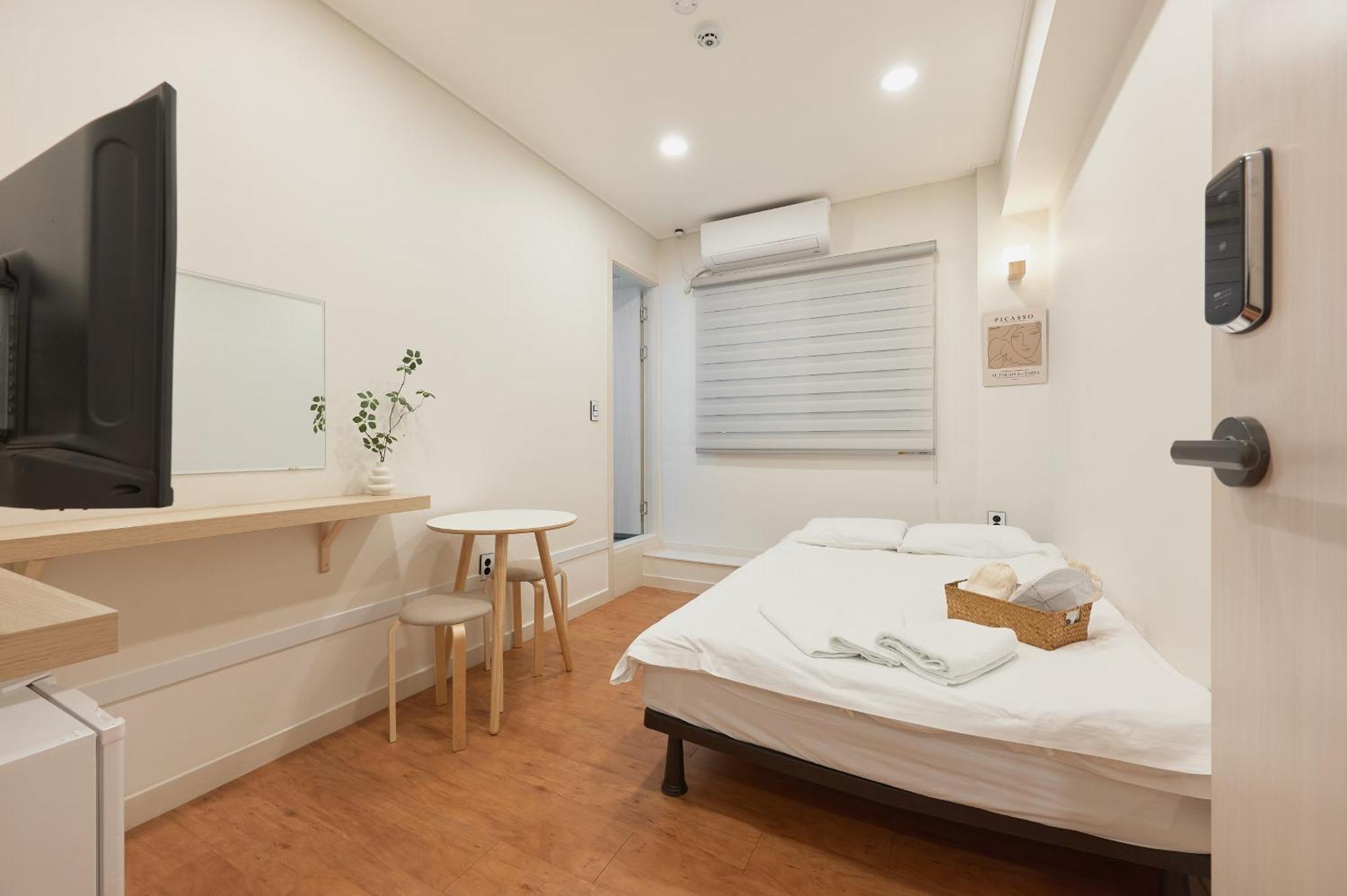Dawoo House 2 In Hongdae Hotel Seoul Eksteriør billede